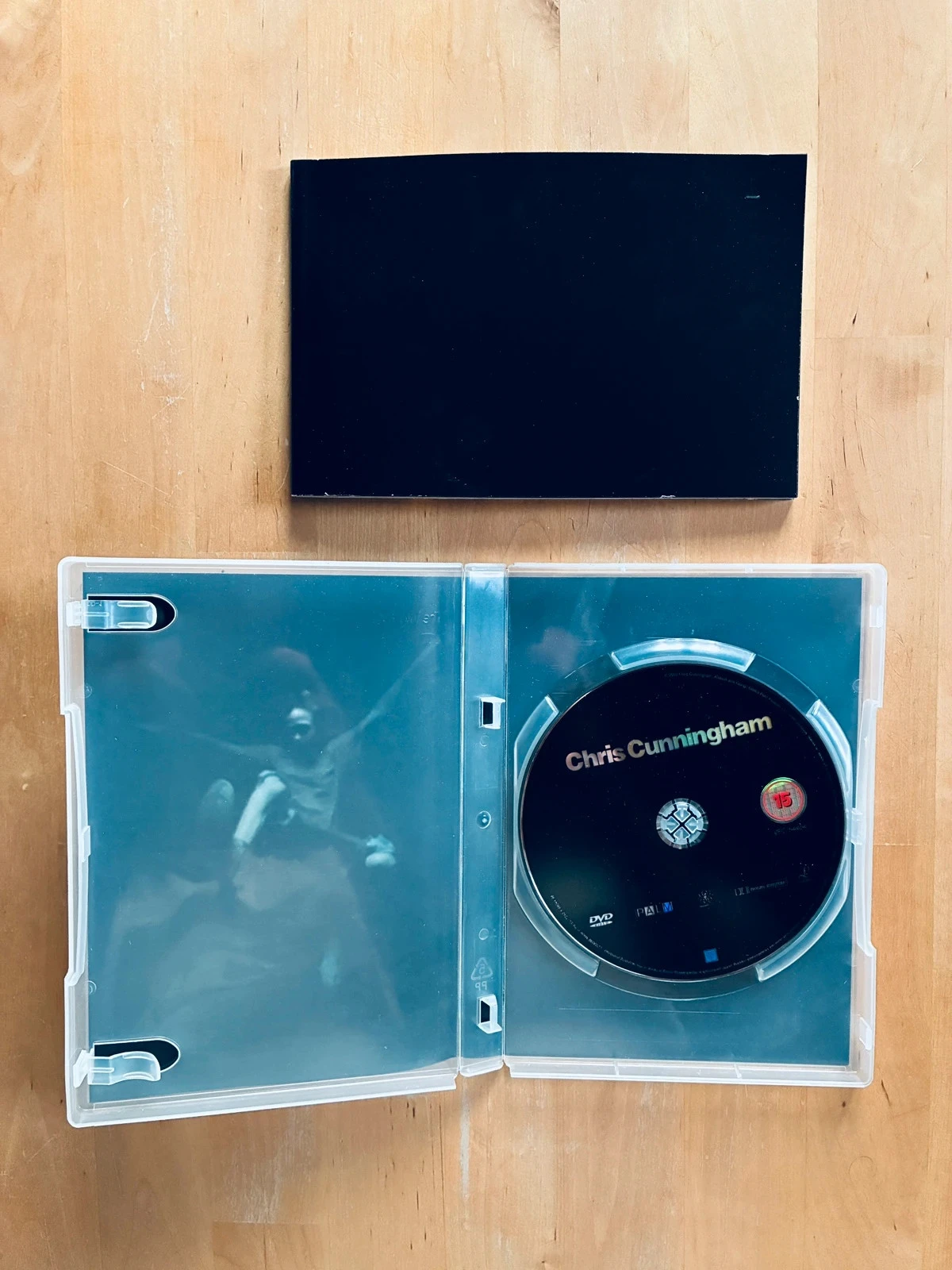 DVD O trabalho do diretor Chris Cunningham. – photo 3